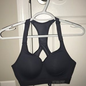Victoria Secret Incredible Sports Bra